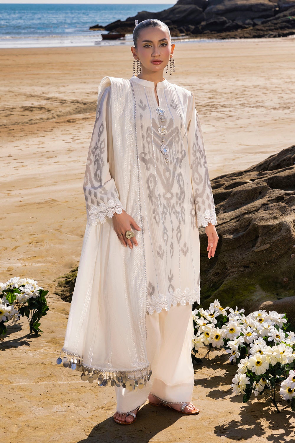 3 Piece Unstitched Embroidered Jacquard Suit With Zari Paper Cotton Dupatta