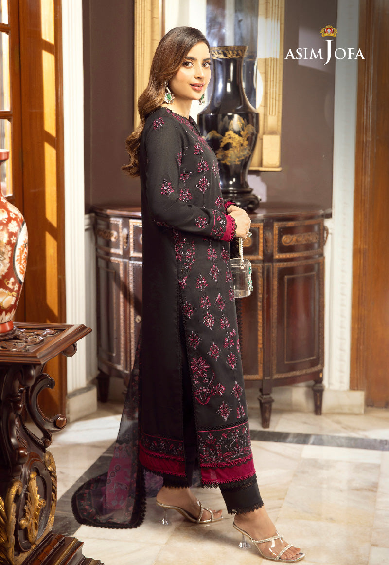AJAI-35  EMBROIDERED CAMBRIC 2 PCS